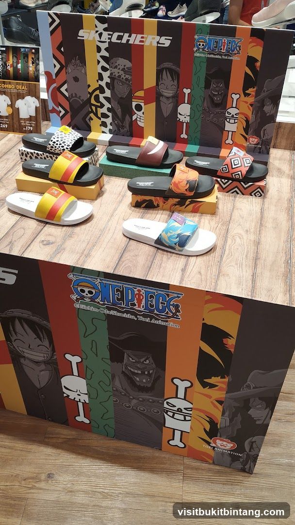 Skechers x One Piece Slides