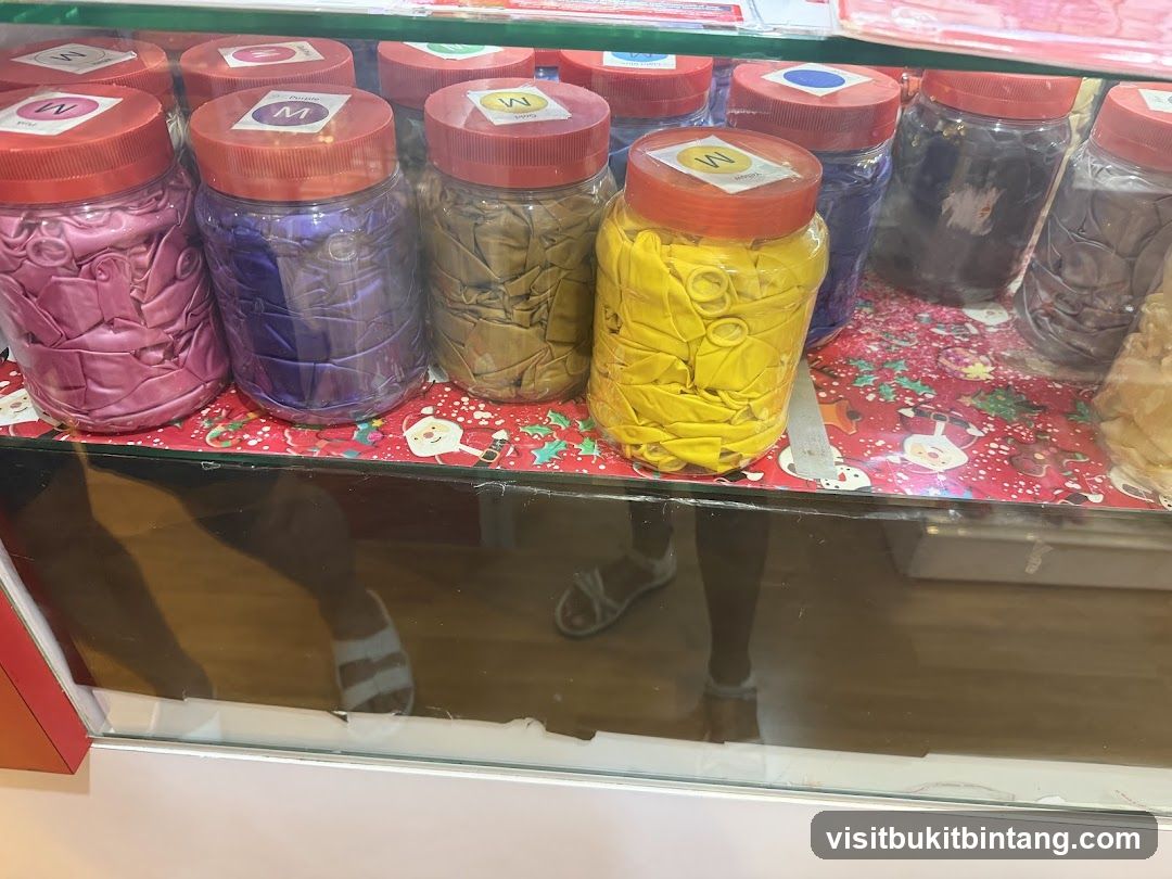 Jars of Balloons