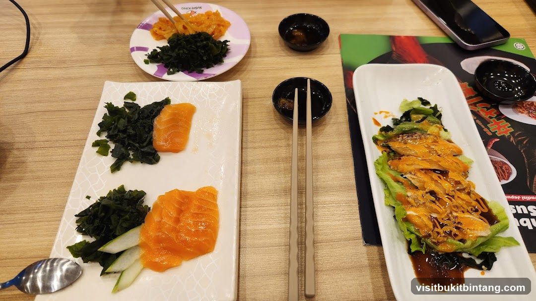 Salmon Sashimi and Cooked Salmon Dish