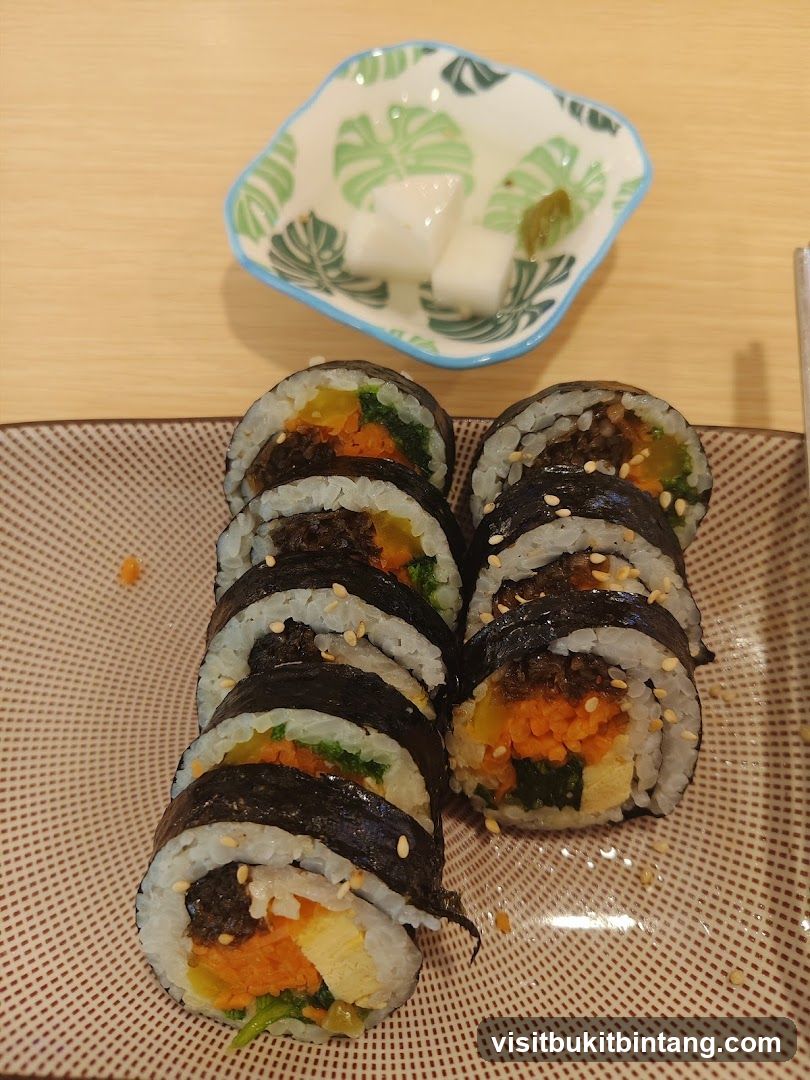 Kimbap with Pickled Radish