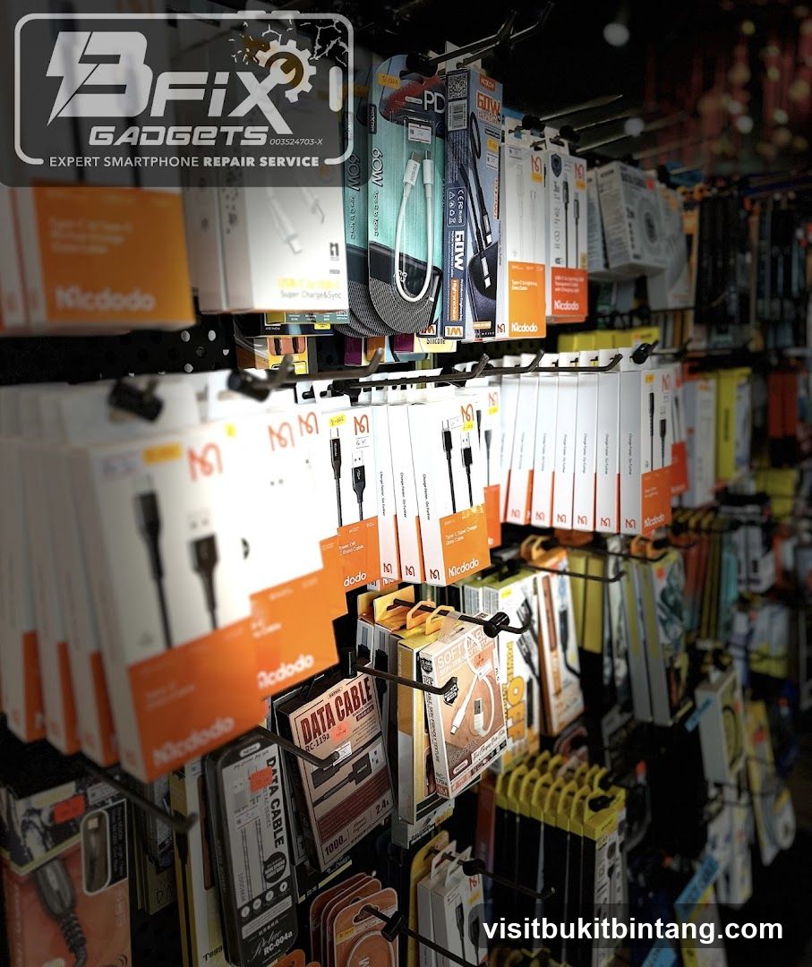Smartphone Accessories Display