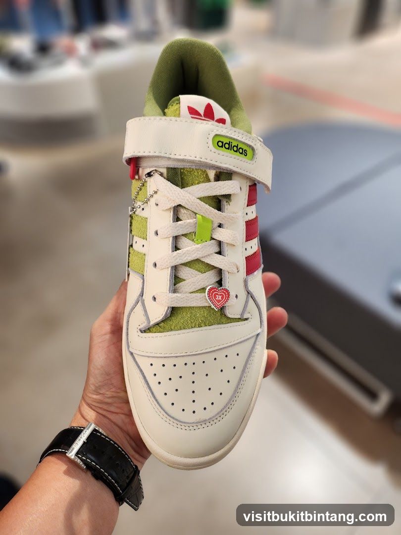 Adidas Sneaker