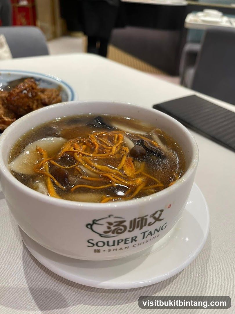 Soup with Cordyceps and Mushrooms