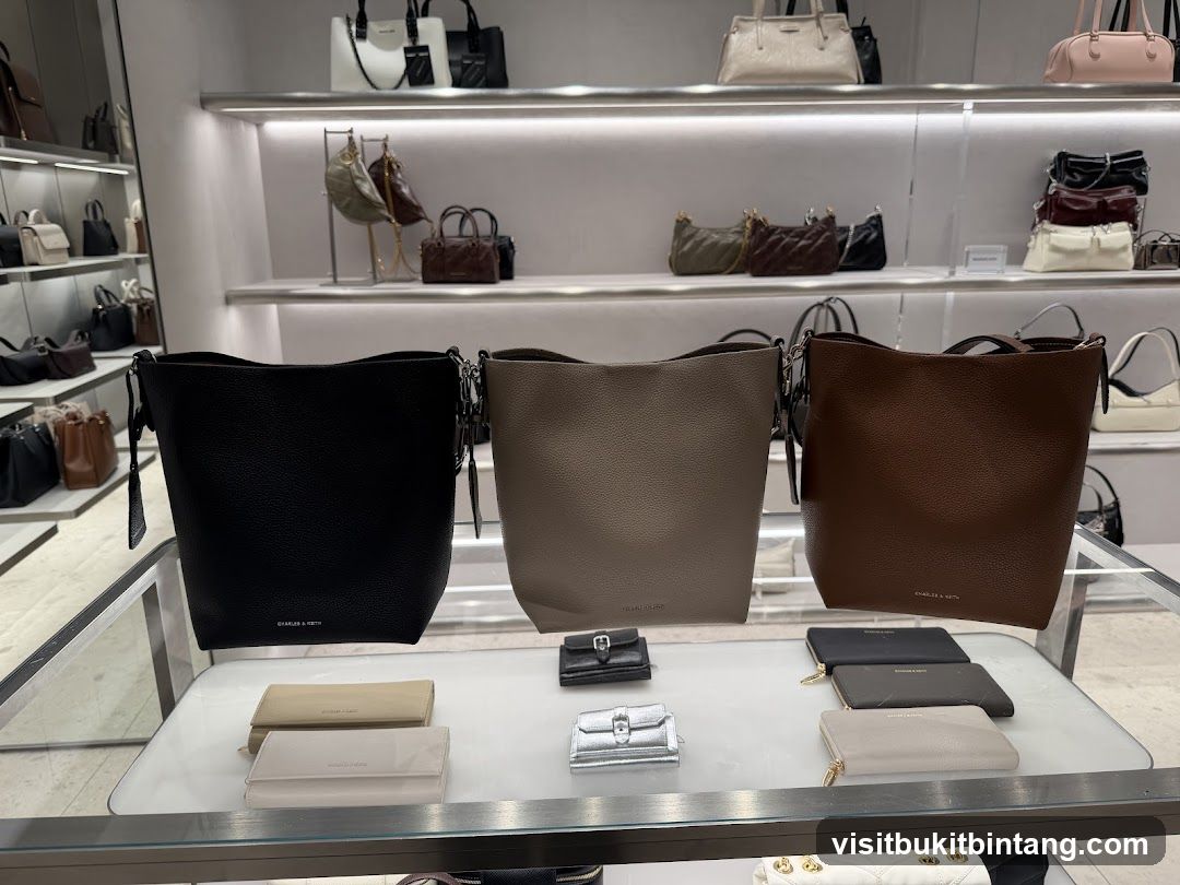 Handbags and Wallets Display