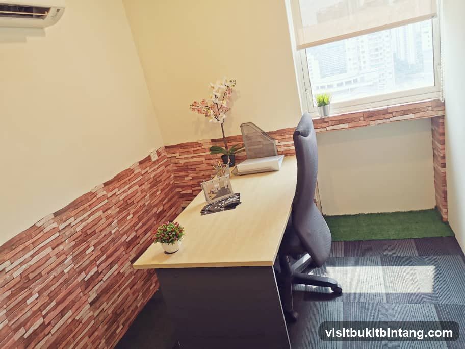 Office Desk Setup