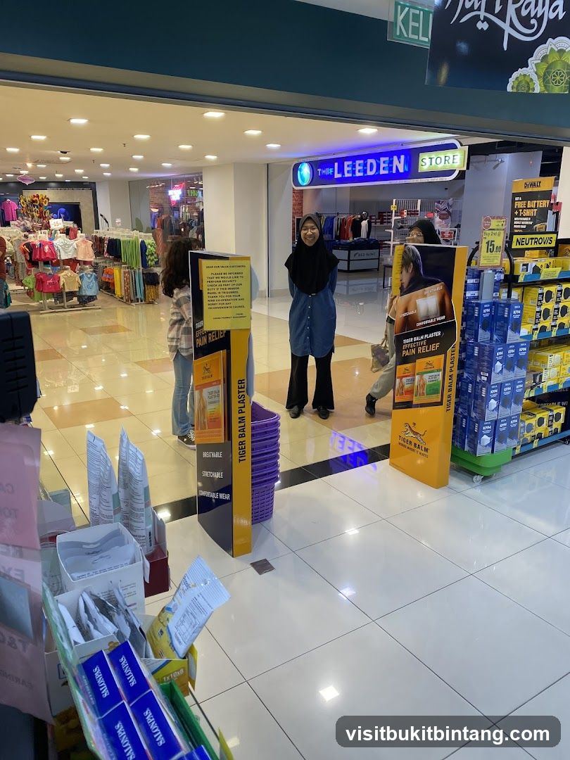 CARiNG Pharmacy | Plaza Shah Alam