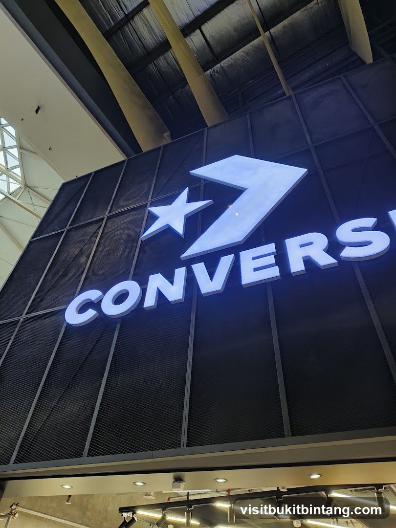 Converse Storefront