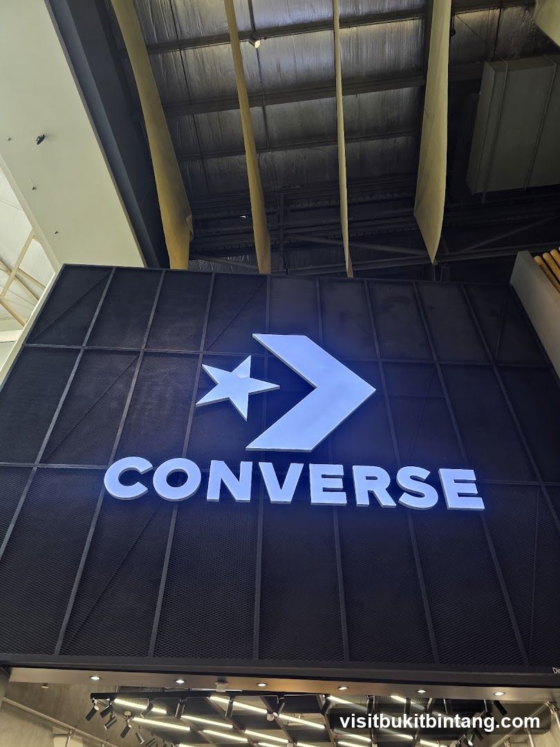 Converse Storefront