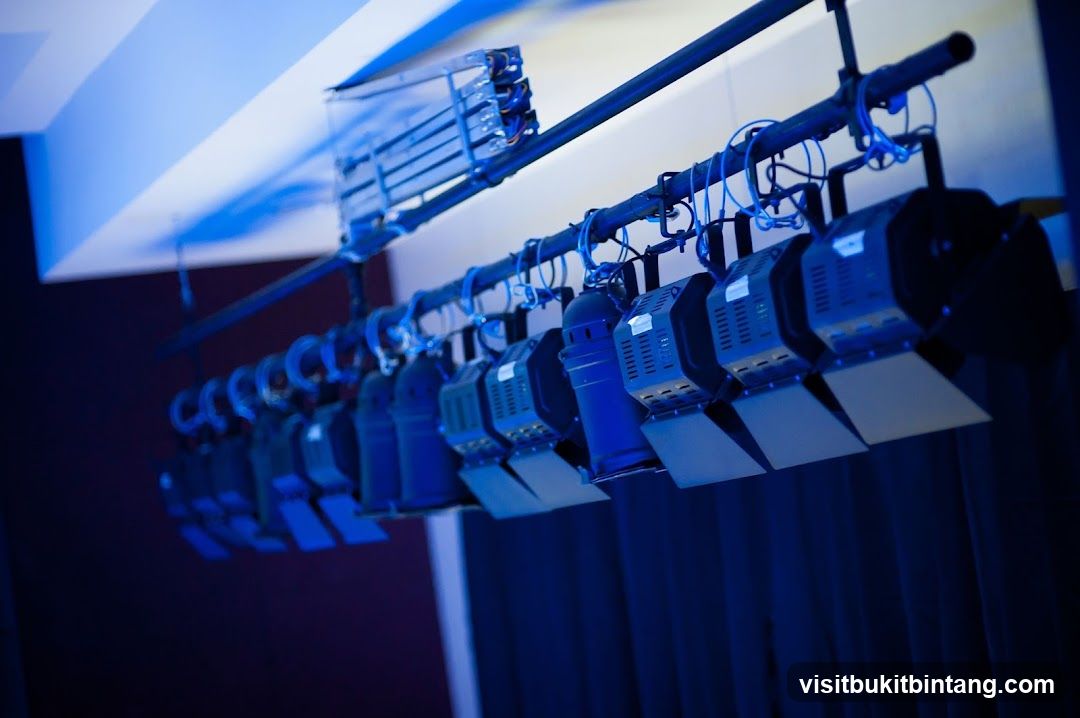 Stage Lighting Rig