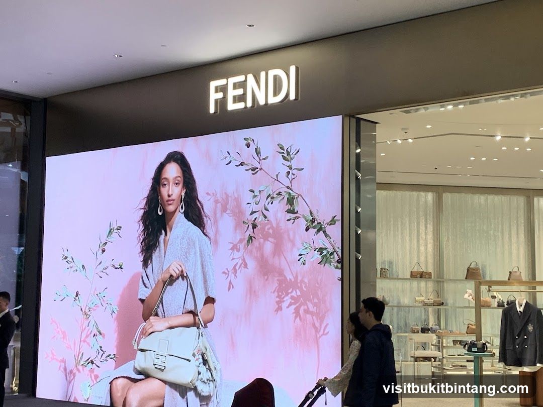Fendi Store Display