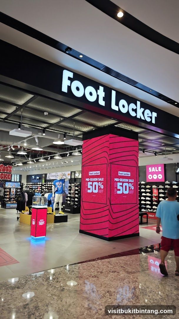 Foot Locker Storefront