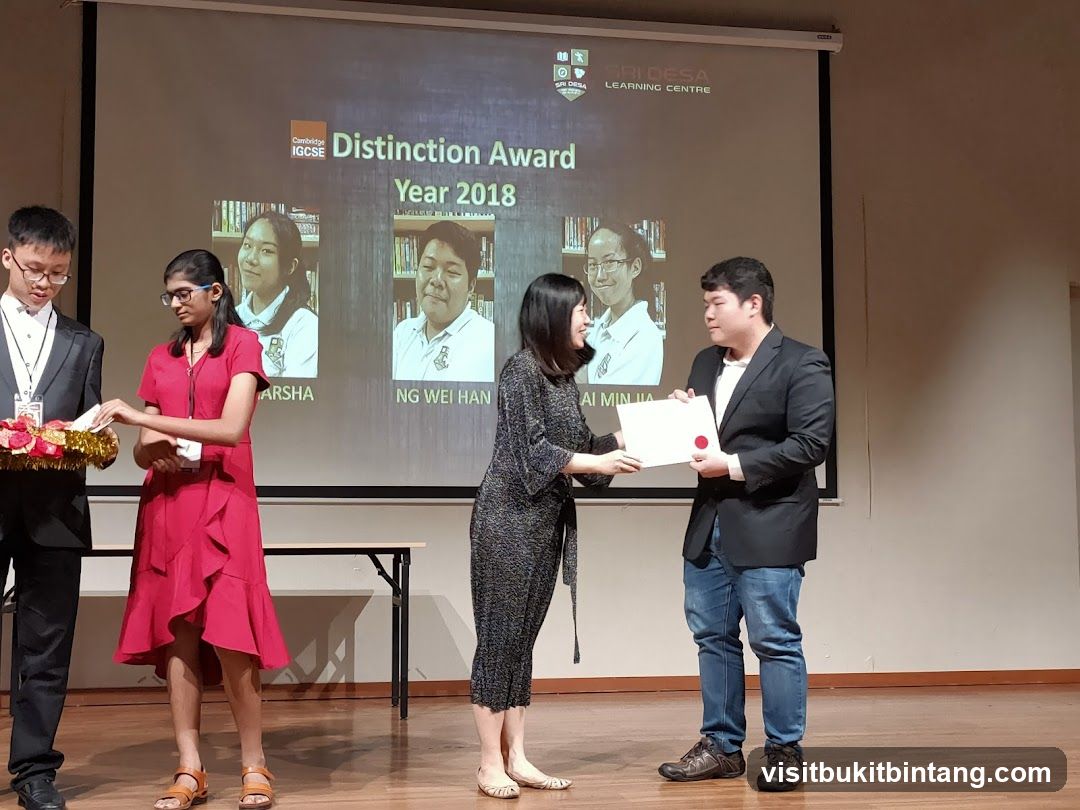 Distinction Award Ceremony
