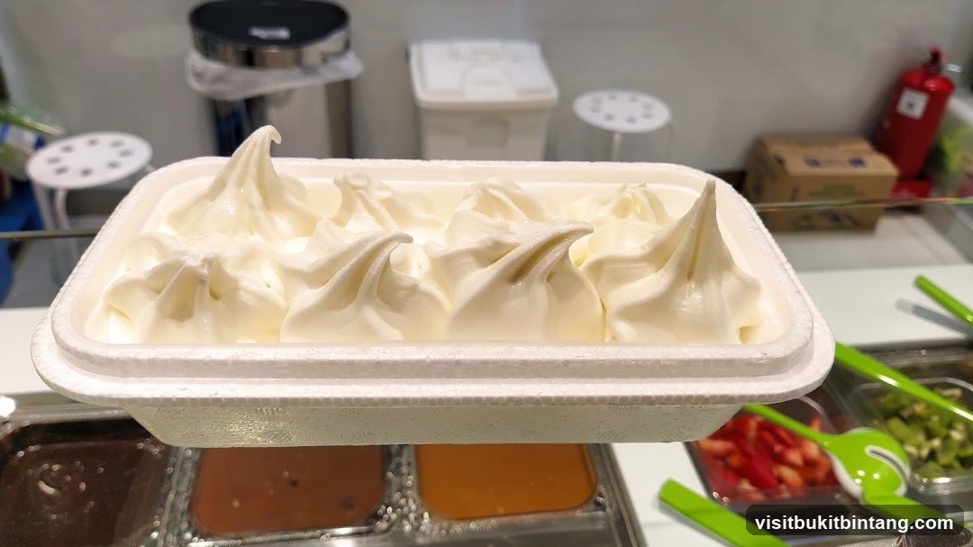Frozen Dessert Display