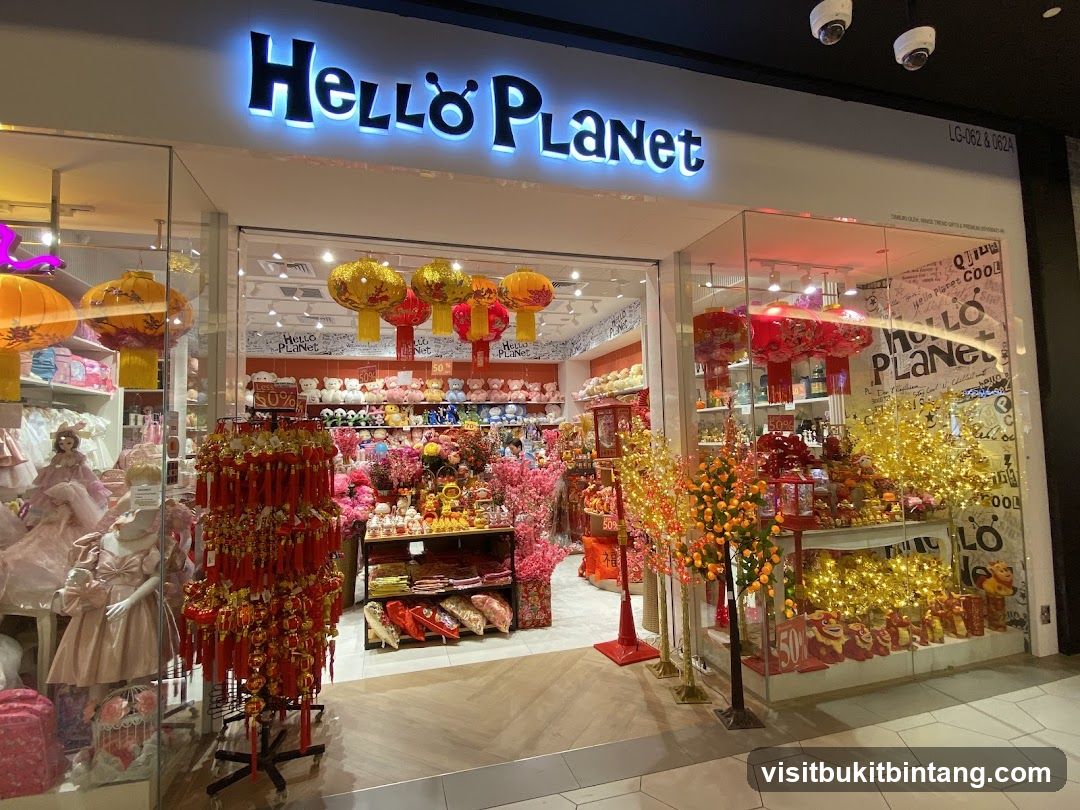 Hello Planet @ Mid Valley Megamall