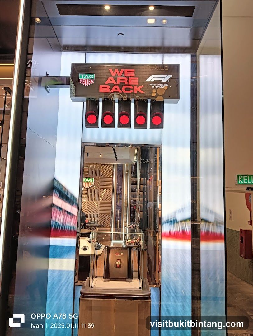 TAG Heuer Store Display
