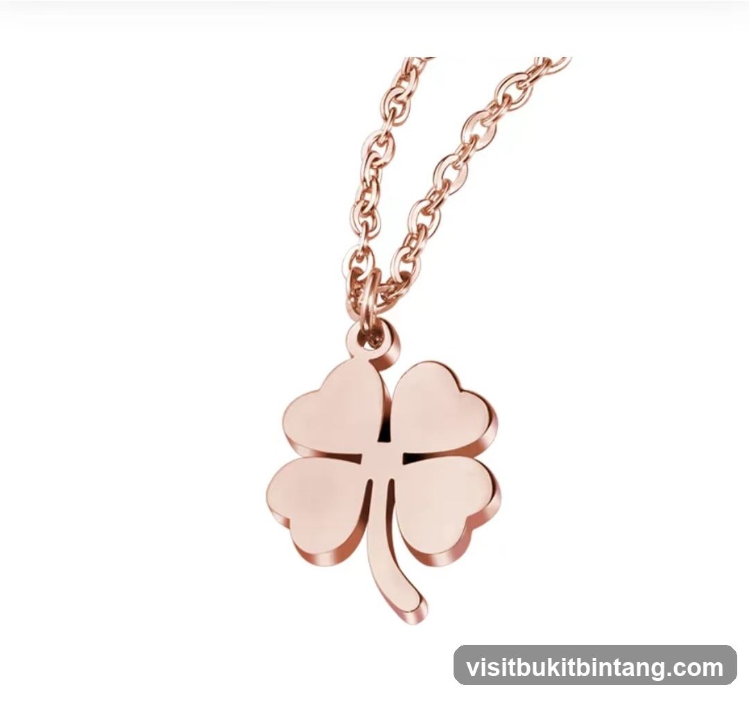Rose Gold Four Leaf Clover Pendant Necklace