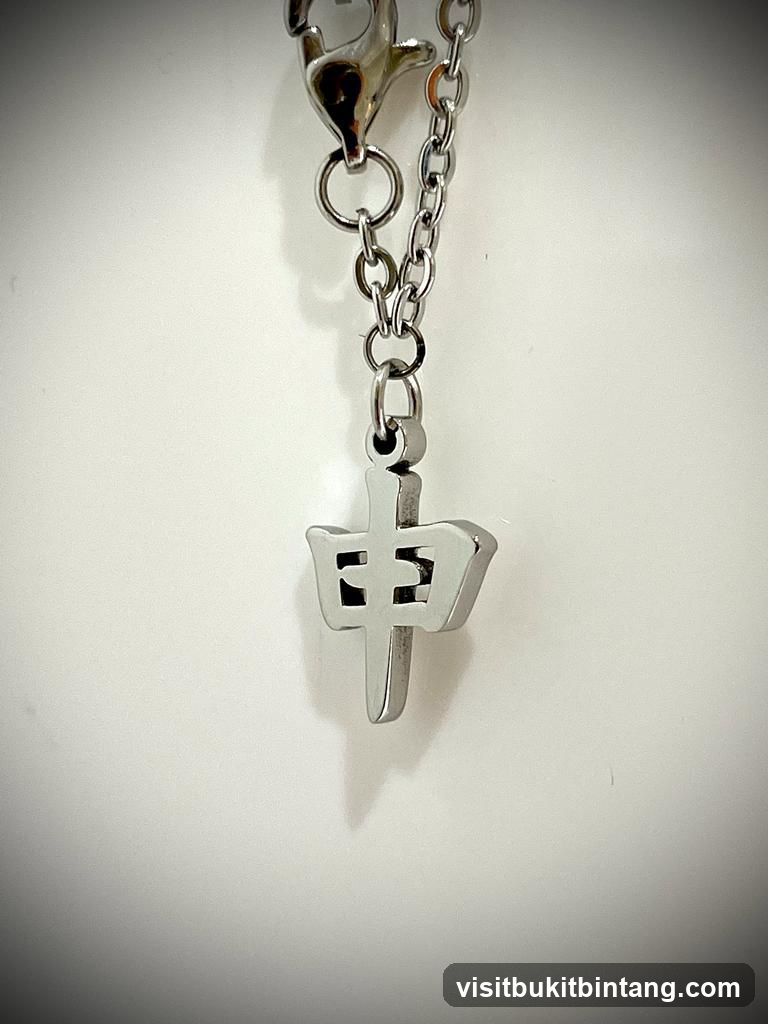 Silver Pendant with Chinese Character