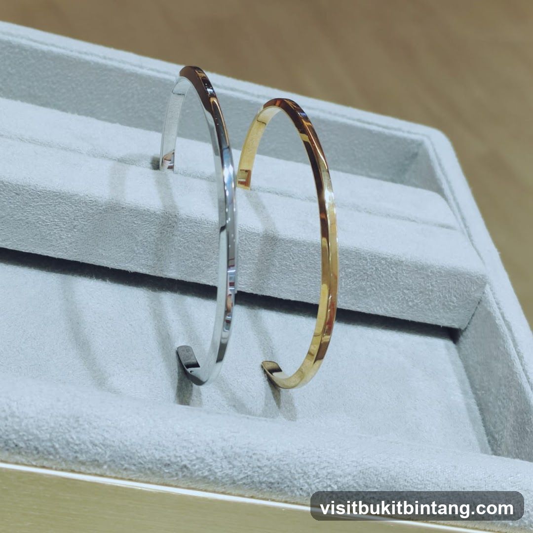 Jewelry Bangle Display