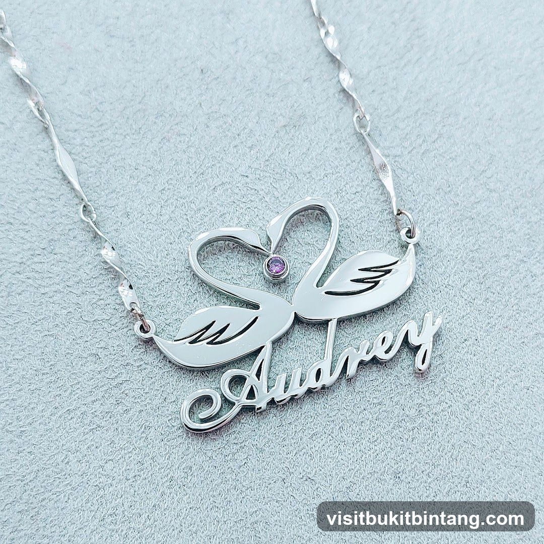 Personalized Swans Necklace with Name