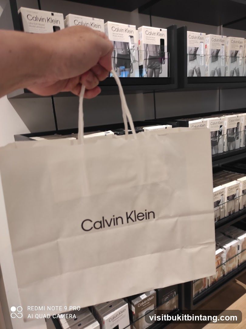 Calvin Klein Lalaport Outlet