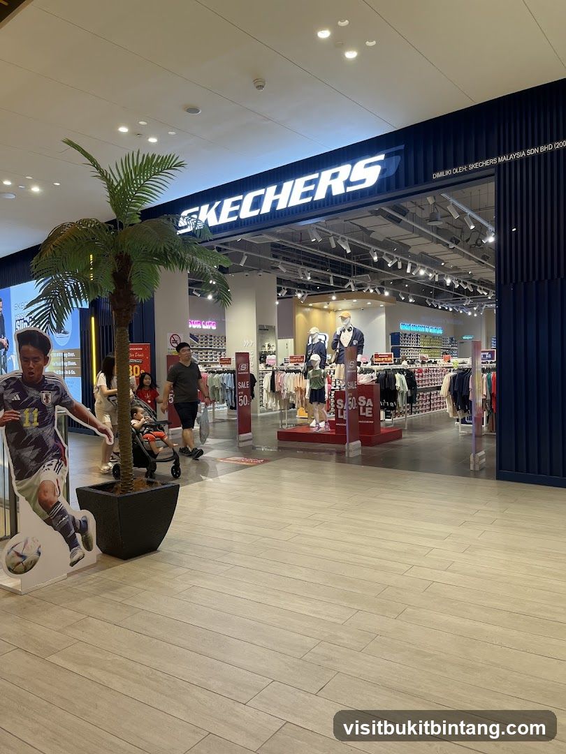 WOW Plaza (South entrance)