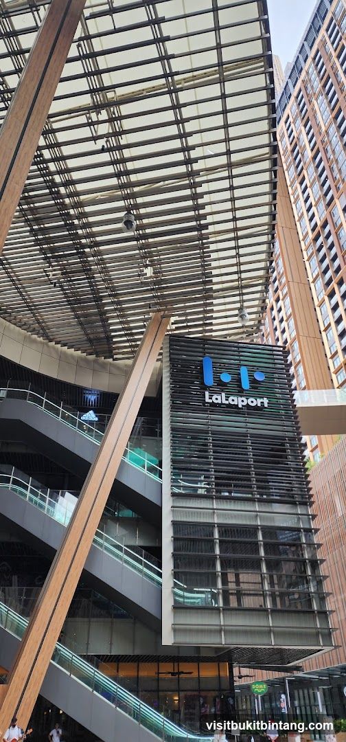LaLaport Building Exterior