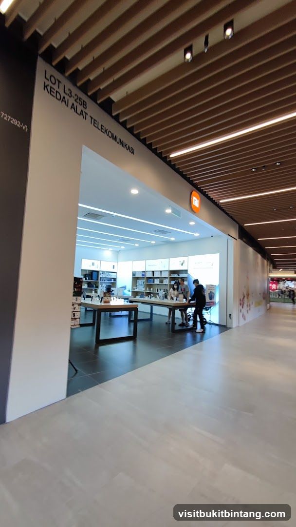 Xiaomi Store - Mitsui Lalaport by First One Mobile