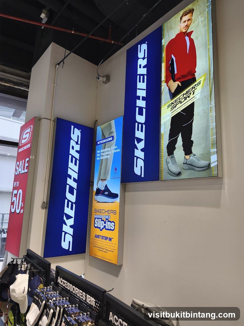 Skechers Store Display