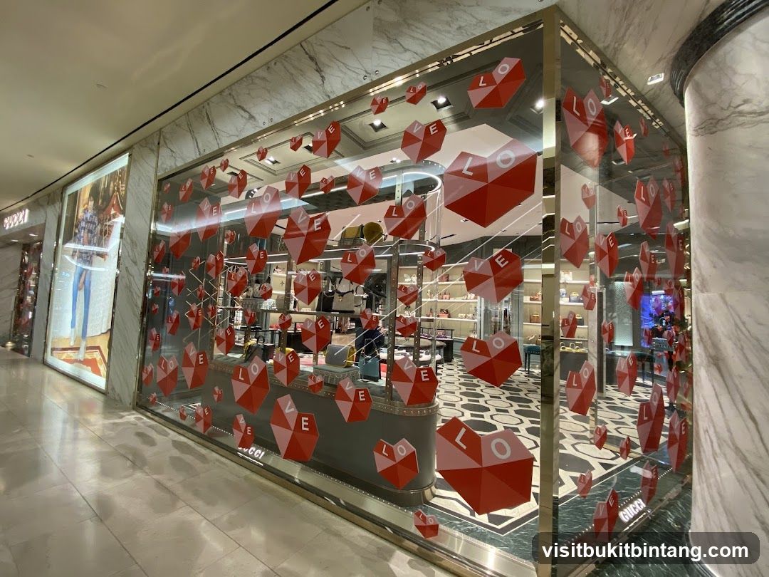 Gucci - The Gardens Mall