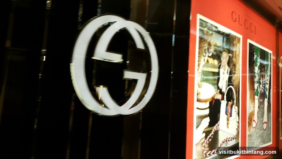 Gucci Storefront
