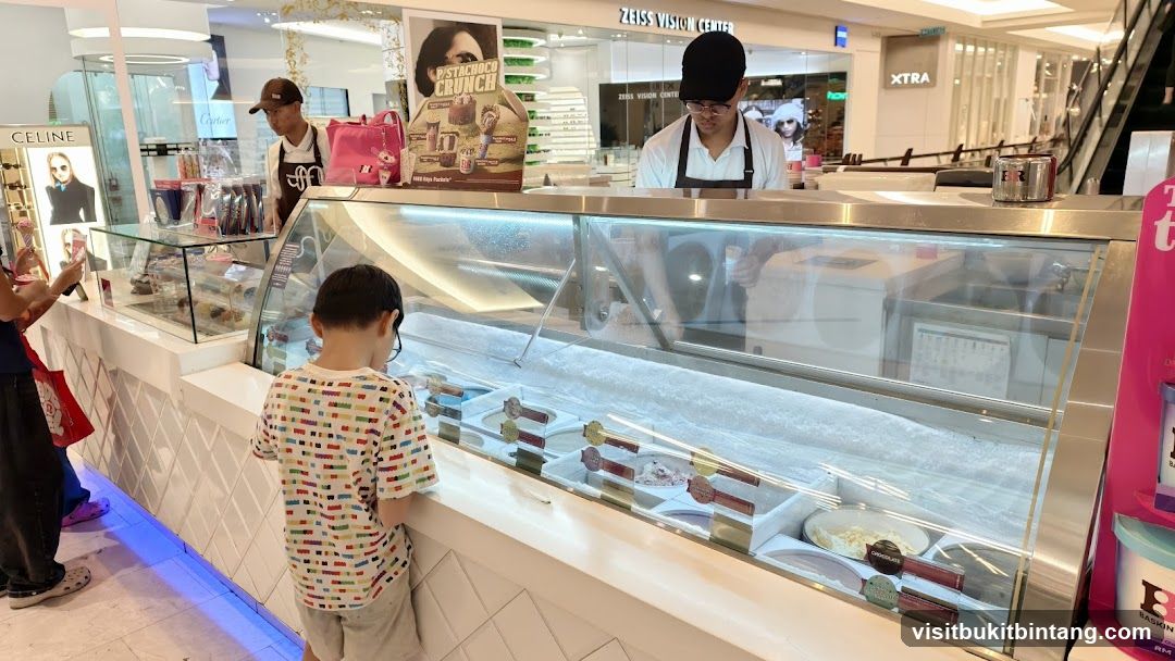 Ice Cream Shop Counter