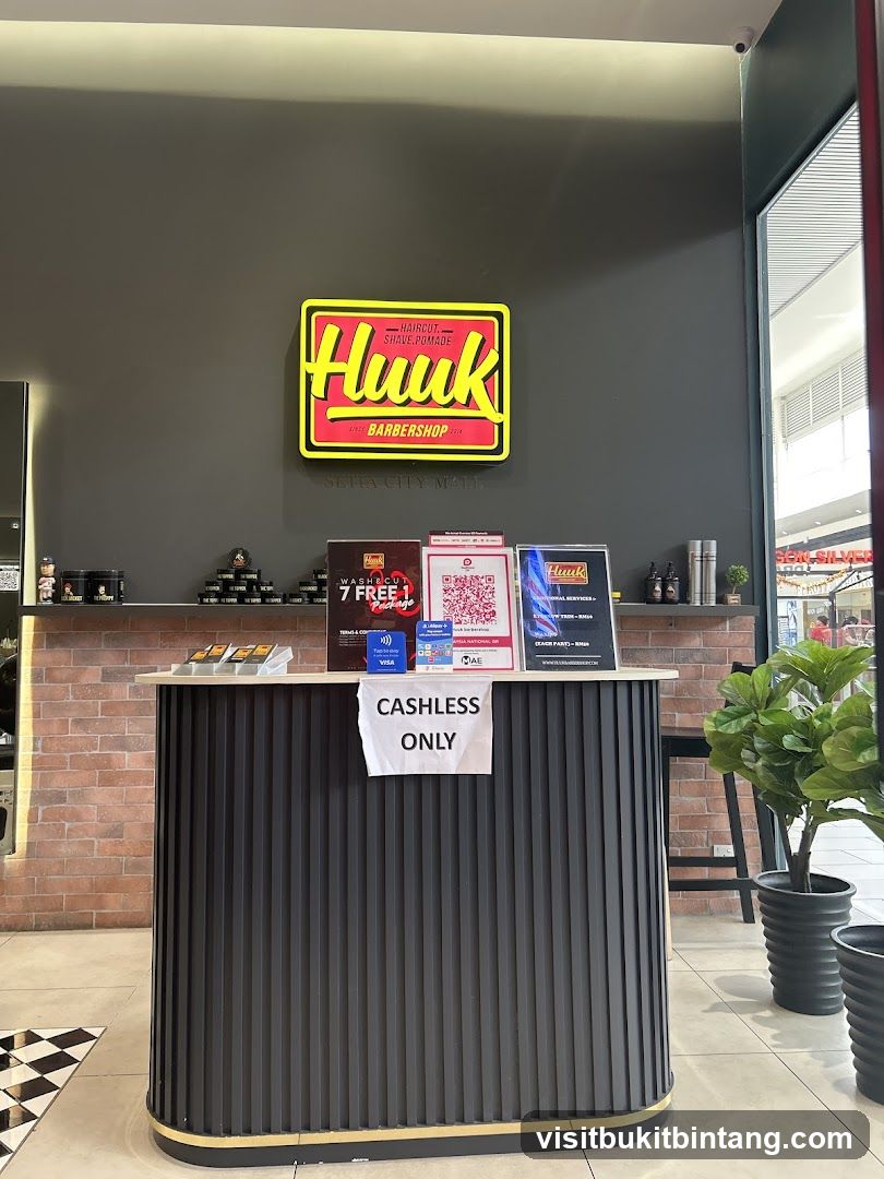 Huuk Barbershop @ Setia City Mall