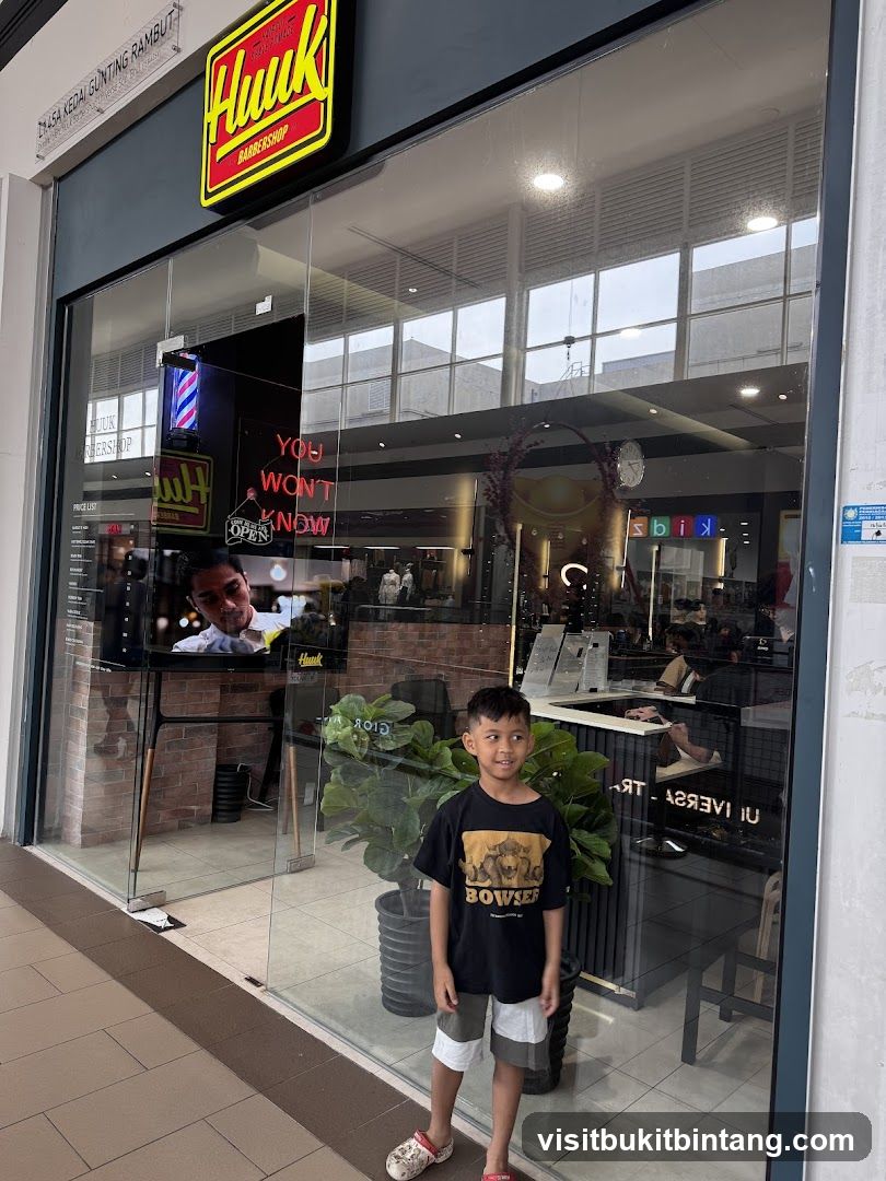 Huuk Barbershop @ Setia City Mall