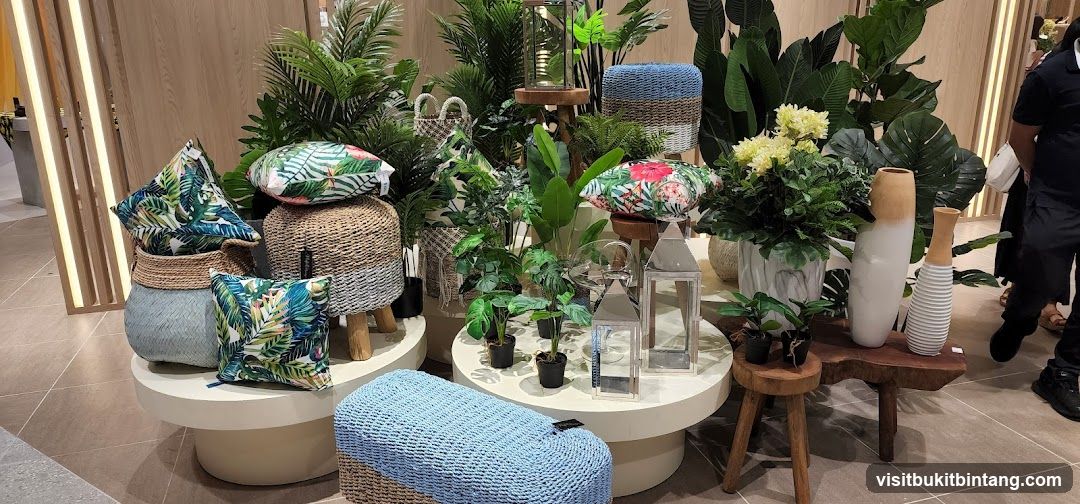 Home Decor Display