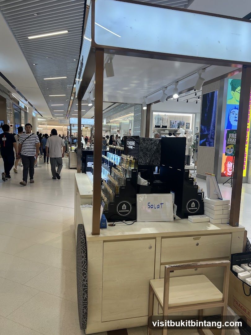 Perfume kiosk in a mall