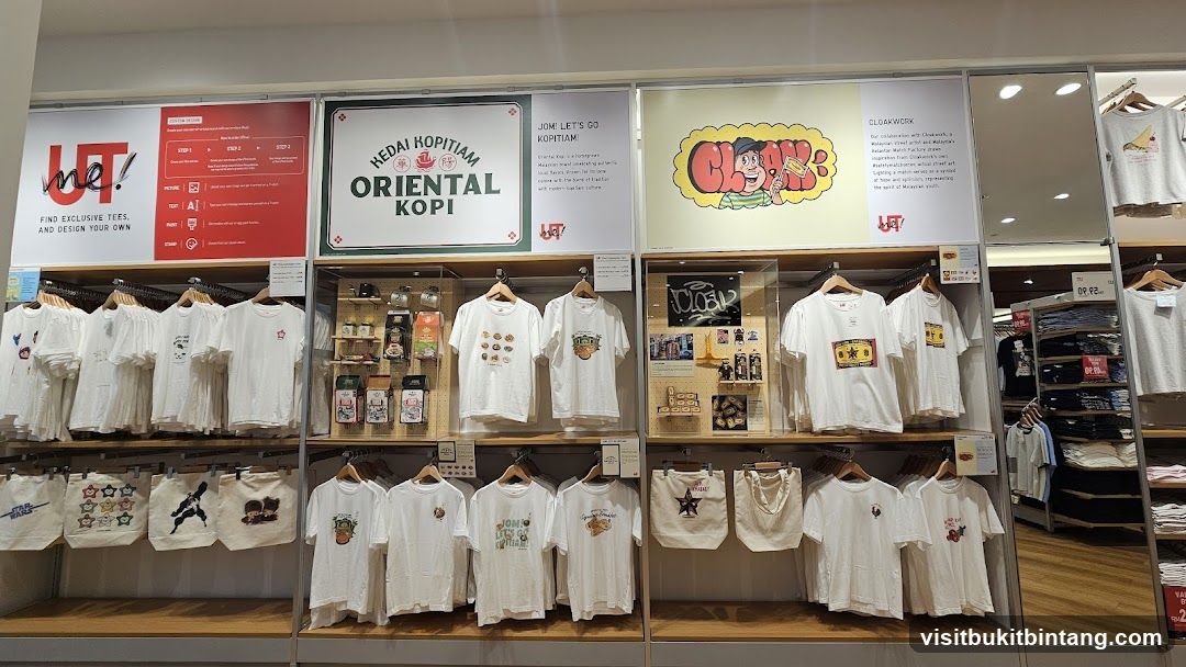 T-shirt and Tote Bag Display