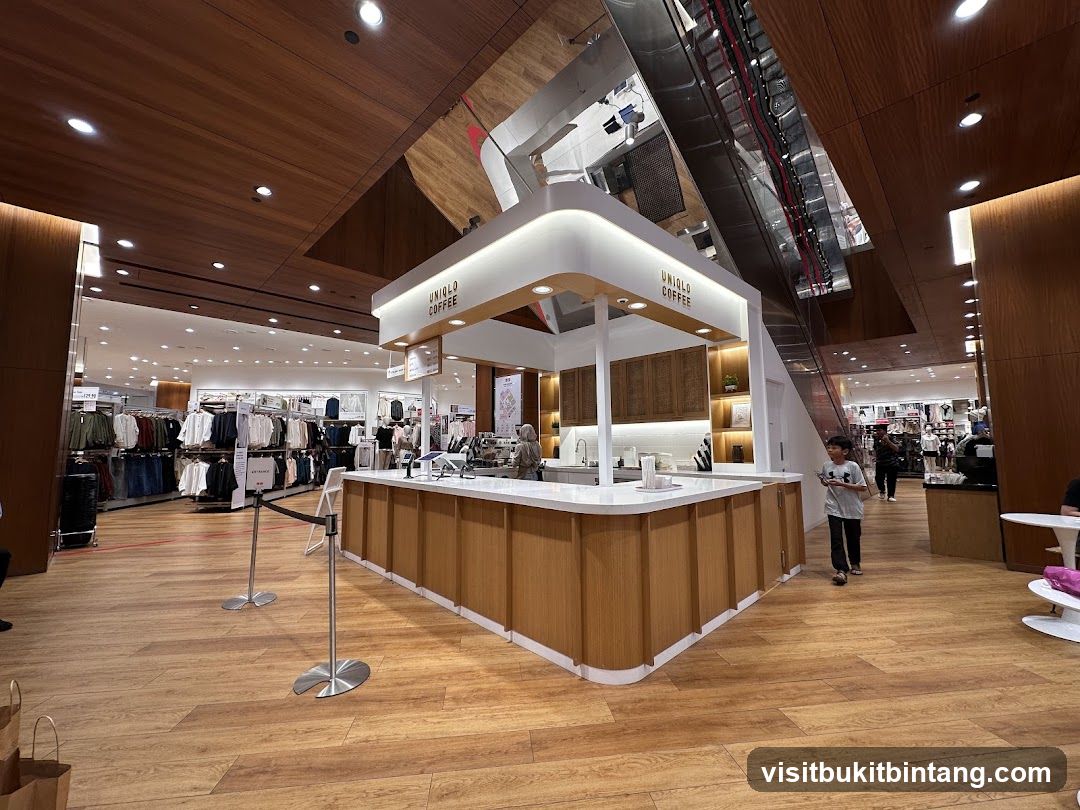 Uniqlo Coffee Counter