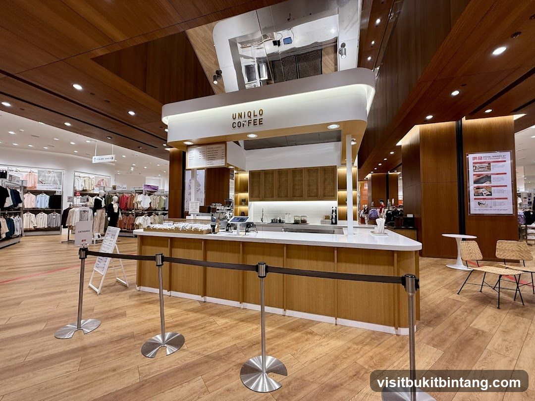 Uniqlo Coffee Counter
