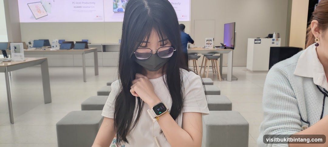 HUAWEI Authorized Service Center Kuala Lumpur The Exchange TRX