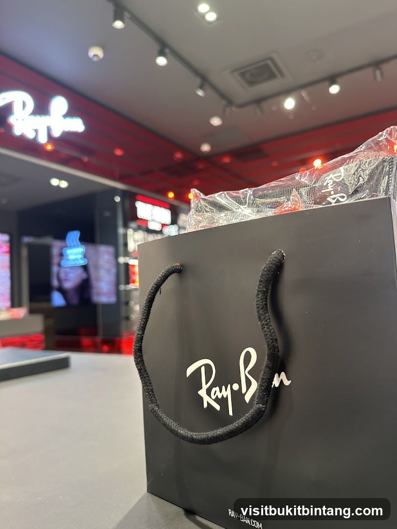 Ray-Ban - The Exchange TRX
