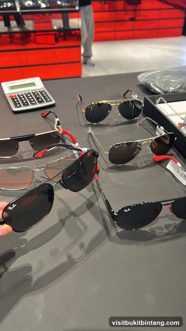 Sunglasses Display
