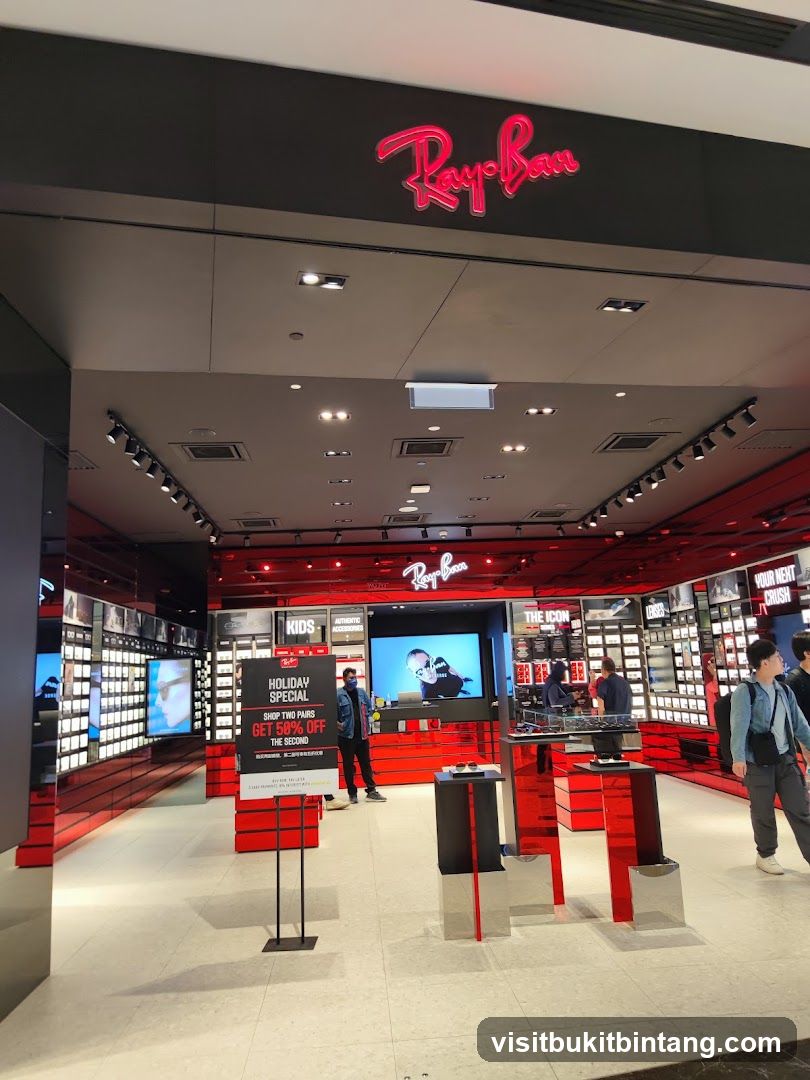 Ray-Ban - The Exchange TRX