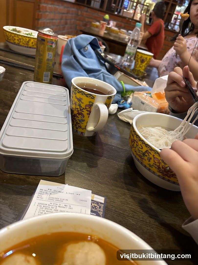 Dine-in Meal with Receipt