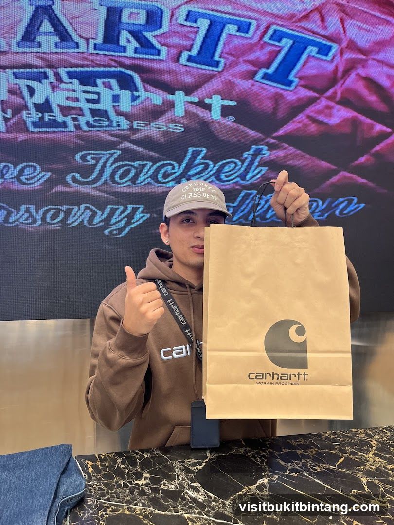 Man with shopping bag
