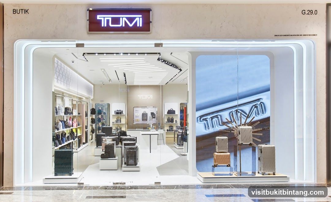 TUMI The Exchange TRX