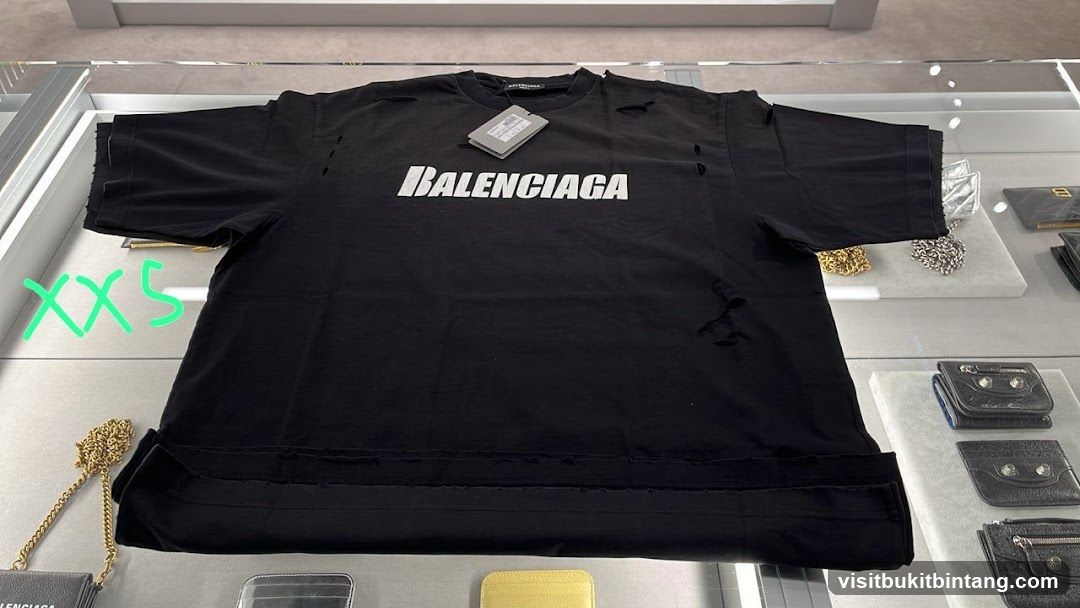 Balenciaga T-Shirt