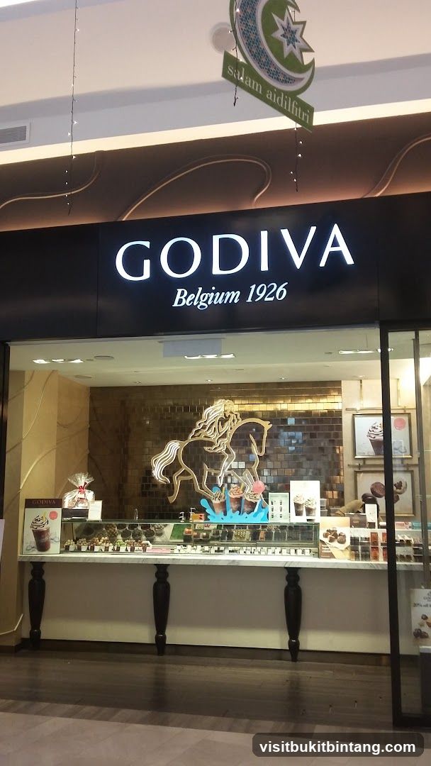 GODIVA Gurney Paragon Store