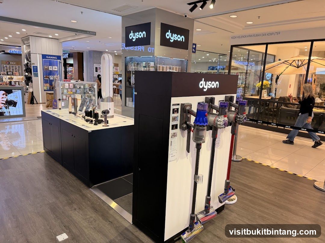 Dyson Store Display