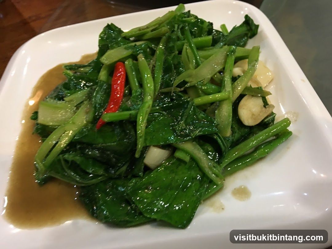 Stir-fried Vegetables with Chili and Garlic