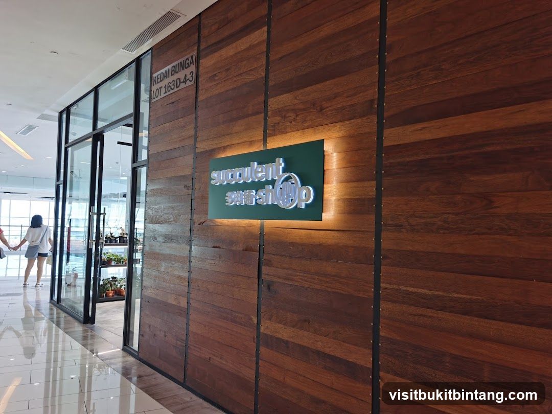 Succulent Shop (Gurney Paragon)